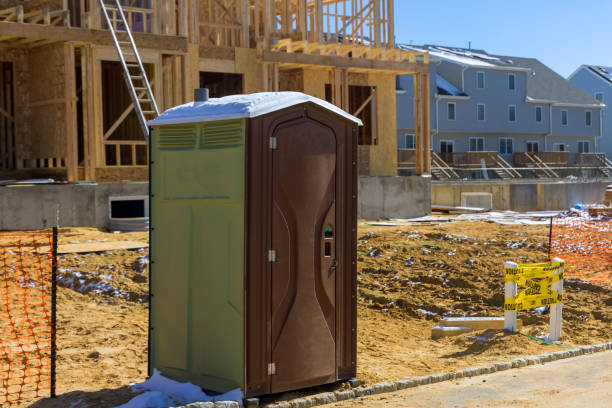 Best Affordable portable toilet rental  in Lake Hallie, WI