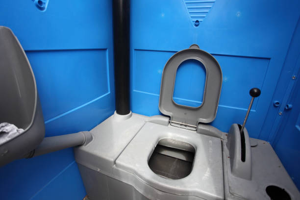 Best Portable restroom trailer rental  in Lake Hallie, WI